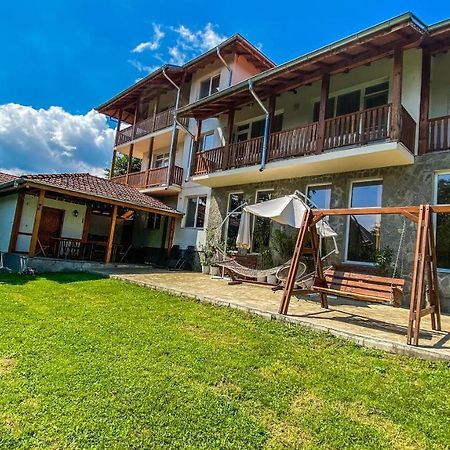 Guest House Au Nature Golyama Zhelyazna Buitenkant foto